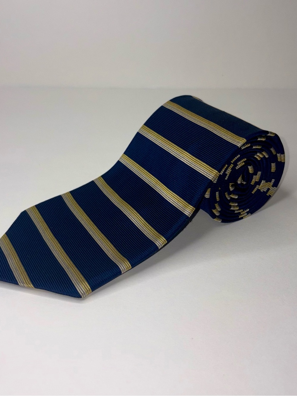 Brooks Brothers Makers Silk Repp Tie Navy Gold Stripe Made USA 3.25”